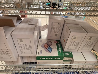 Binnen en buitenverlichting Tonix, Mix kavel